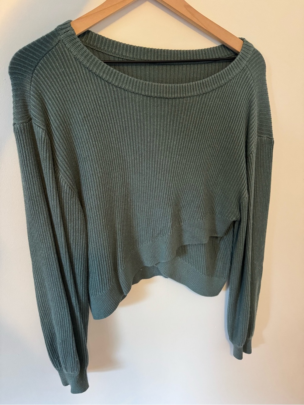 Lululemon Ribbed Cropped Sweater